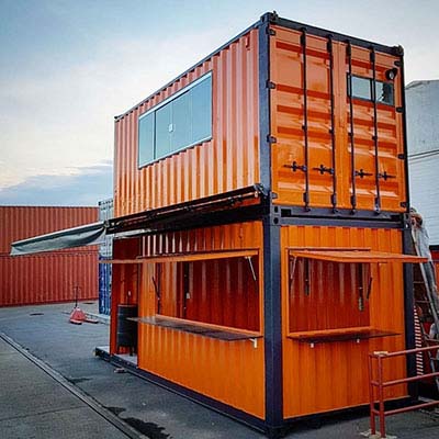 Container Customizado